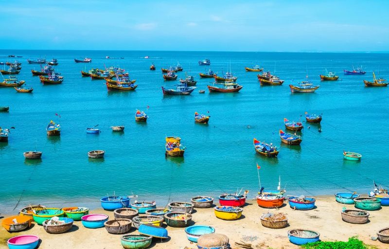 Sunrise to sunset at fishing village Mui Ne