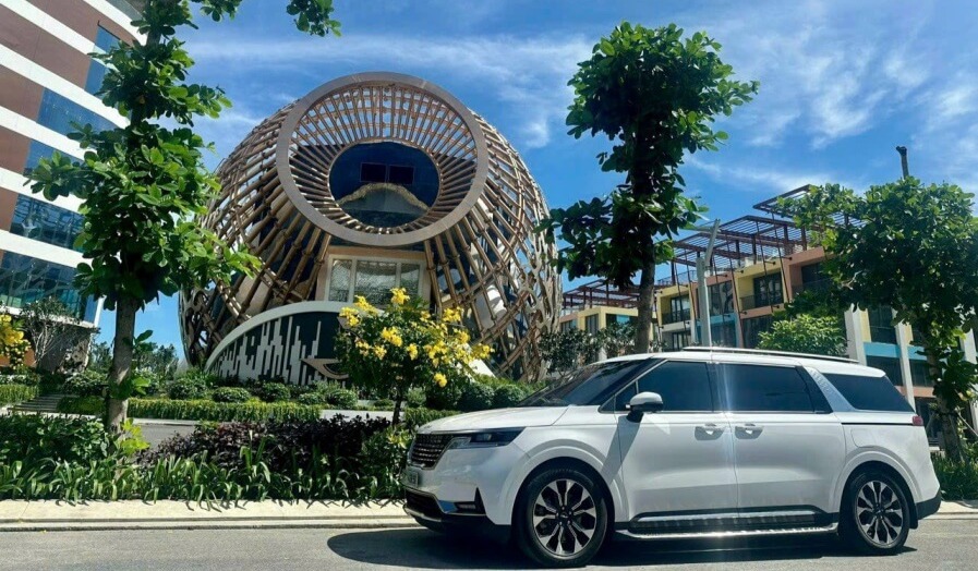Traveling by private car is comfortable and flexible