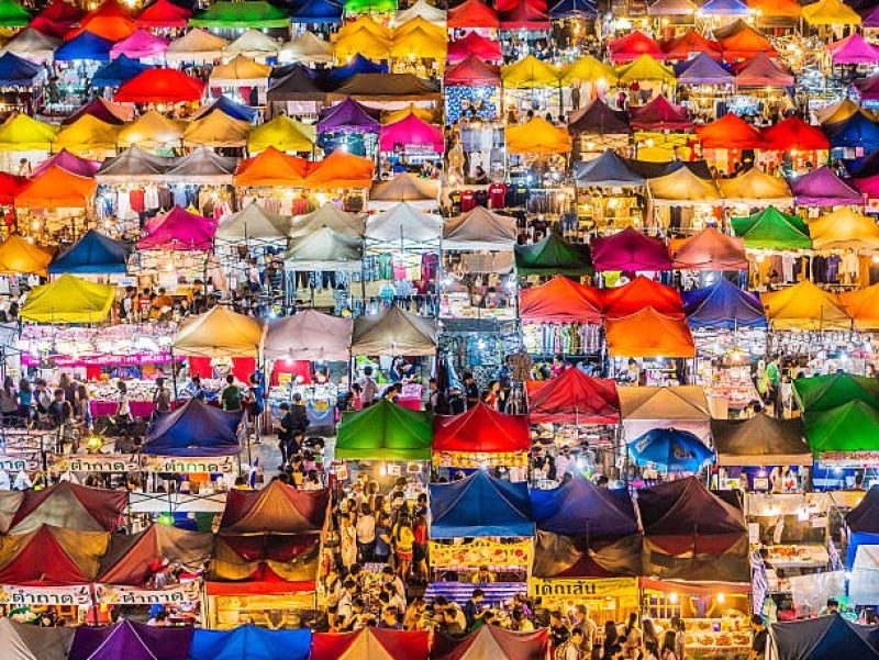 Wander Tay Do Night Market