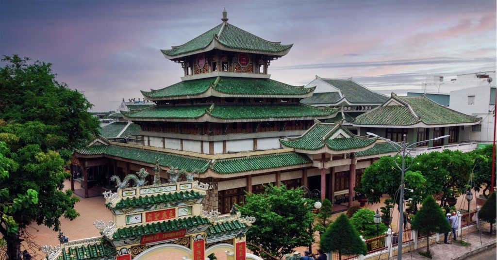 Striking Chinese-Vietnamese architectural style
