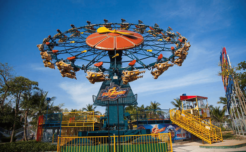 De-stress at Tuan Chau Park
